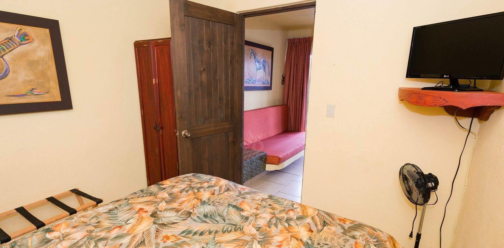 Siesta Suites Boutique Hotel 카보산루카스 외부 사진